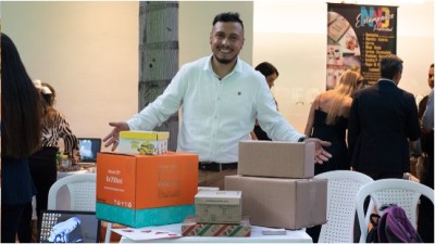 Feria de emprendedores del PEC Delagente y Comfenalco Valle Delagente