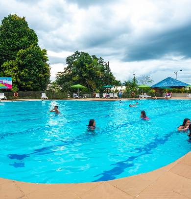 Galería Centro Recreacional CR Comfamar - Buenaventura